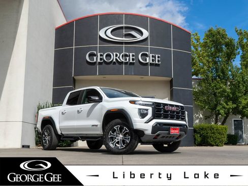 Used 2024 GMC Canyon AT4 w/ AT4 Premium Package AWD/4WD image 1
