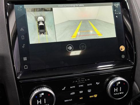 Used 2021 Jaguar E-PACE SE image 35