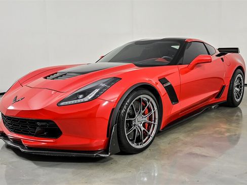 Used 2016 Chevrolet Corvette Z06 w/ 3LZ Preferred Equipment Group RWD image 5