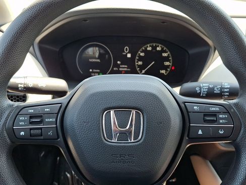 Certified 2024 Honda HR-V LX image 18