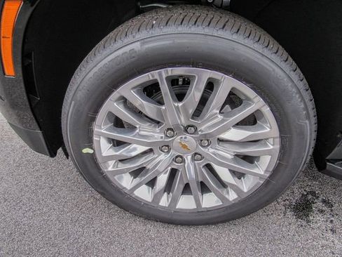 New 2026 Chevrolet Tahoe Premier image 8