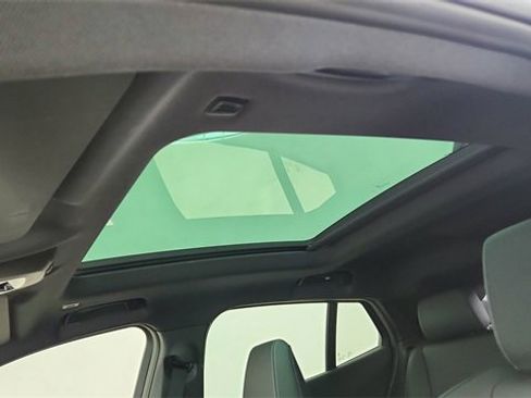 Used 2025 BMW X2 xDrive28i image 52