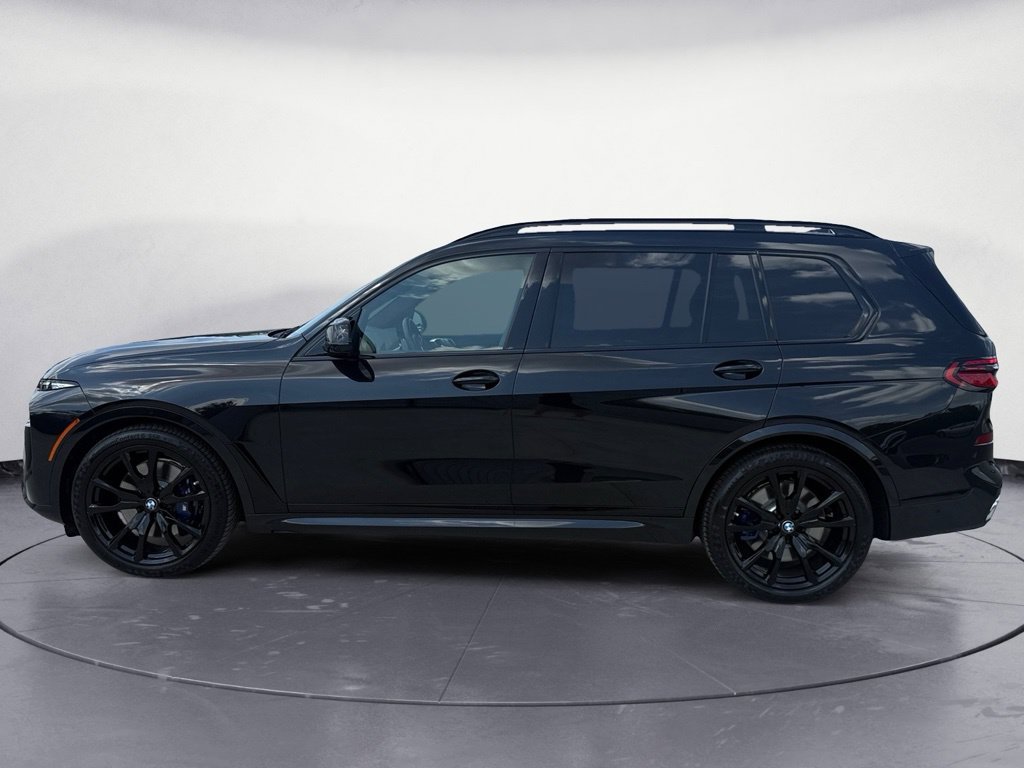 Used 2026 BMW X7 M60i AWD/4WD image 2