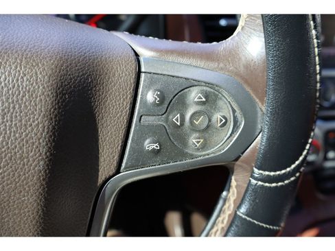 Used 2015 Chevrolet Tahoe LTZ RWD image 40