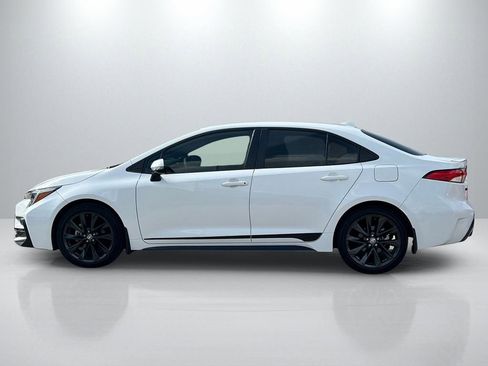 Used 2024 Toyota Corolla SE FWD image 8