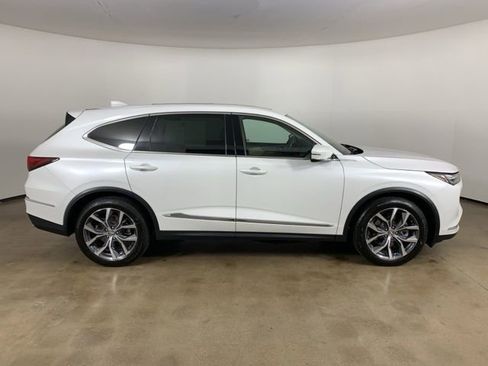 Used 2022 Acura MDX SH-AWD w/ Technology Package image 7