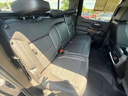 Used 2019 GMC Sierra 1500 Denali w/ Denali Ultimate Package AWD/4WD image 18
