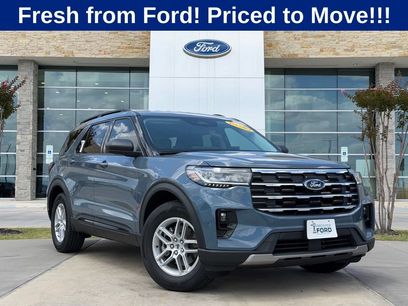 New 2026 Ford Explorer Active w/ Active Comfort Package