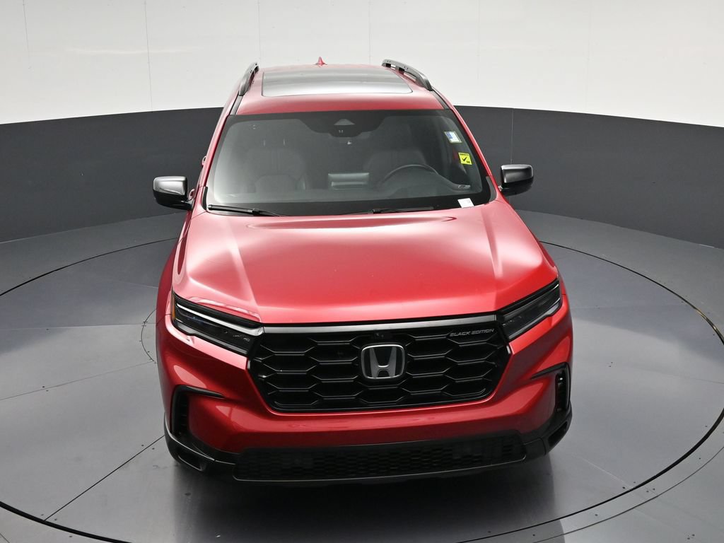 Used 2025 Honda Pilot Black Edition image 25