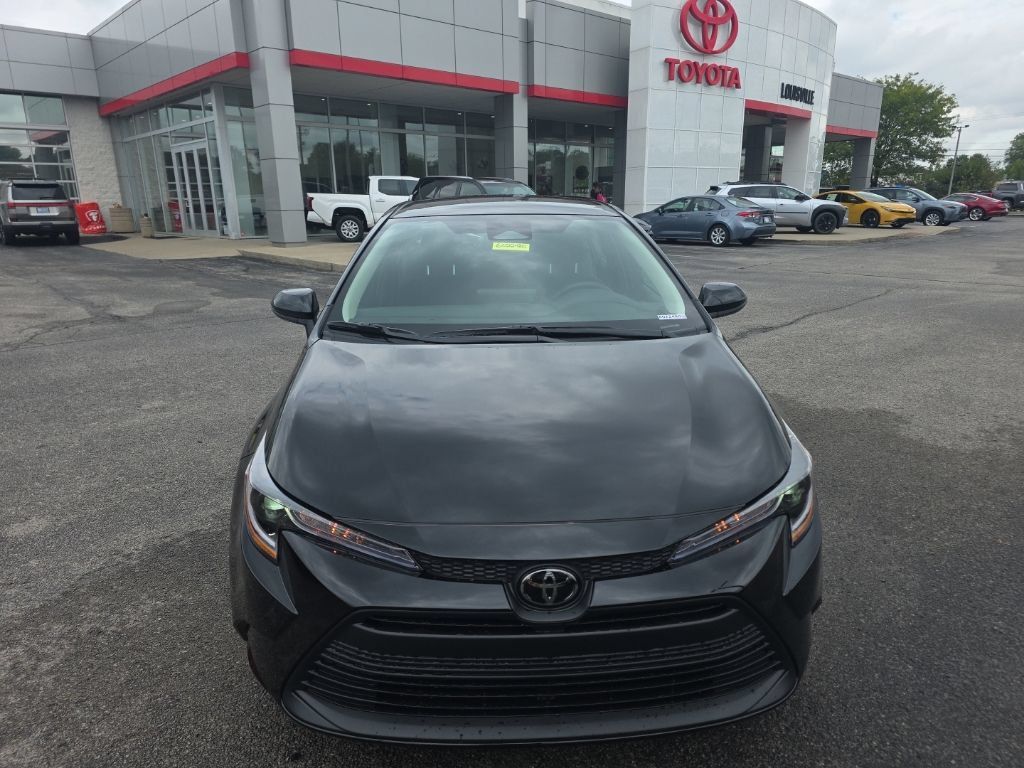 New 2026 Toyota Corolla LE FWD image 2