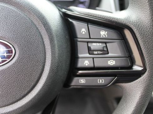 Used 2024 Subaru Crosstrek 2.0i Premium AWD/4WD image 31