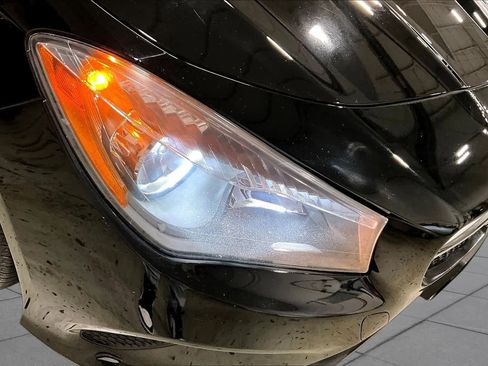Used 2018 Mercedes-Benz CLA 250 4MATIC image 26