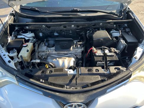 Used 2016 Toyota RAV4 XLE FWD image 13