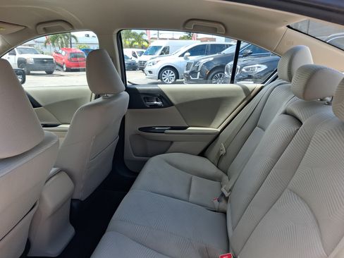 Used 2017 Honda Accord LX image 20