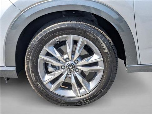 Certified 2025 Acura ADX FWD image 25