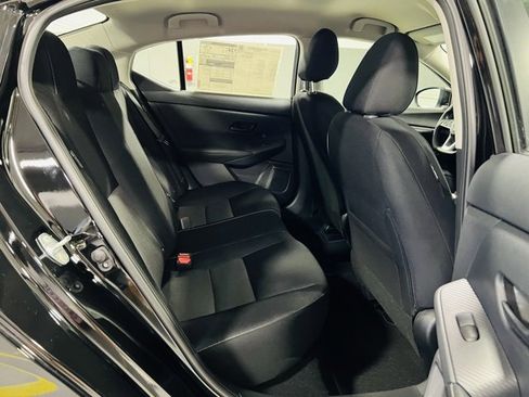 New 2025 Nissan Sentra SV image 27