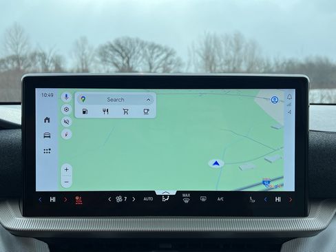 Used 2025 Ford Explorer Active w/ Active Comfort Package image 24