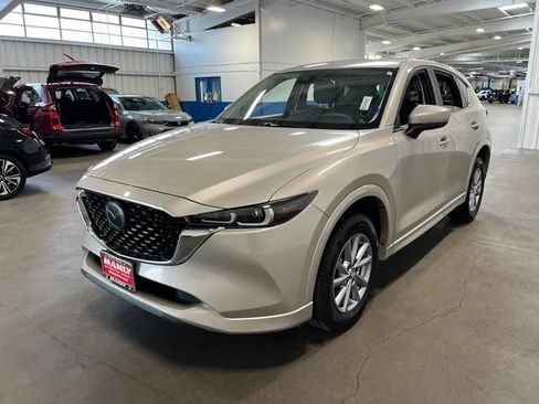 Used 2025 MAZDA CX-5 AWD 2.5 S w/ Select Package image 7