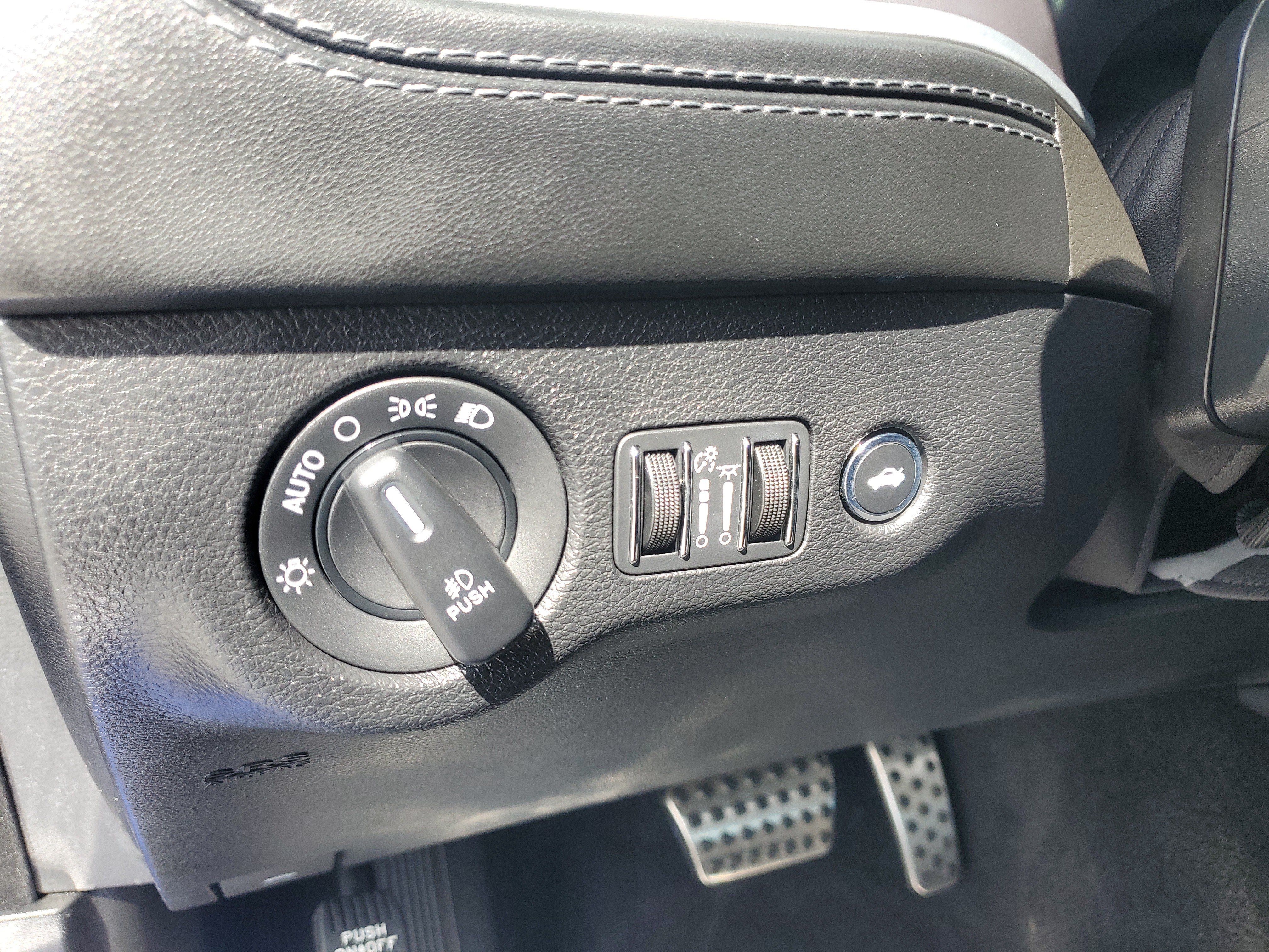 Used 2021 Dodge Charger R/T w/ Plus Group RWD image 28