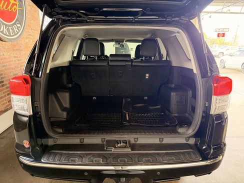 Used 2013 Toyota 4Runner SR5 image 4
