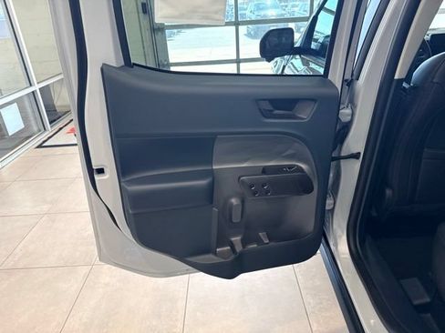 New 2026 Ford Maverick Lariat w/ Black Appearance Package AWD/4WD image 18