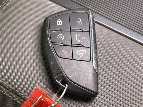 Used 2025 GMC Hummer EV 2X AWD/4WD image 40