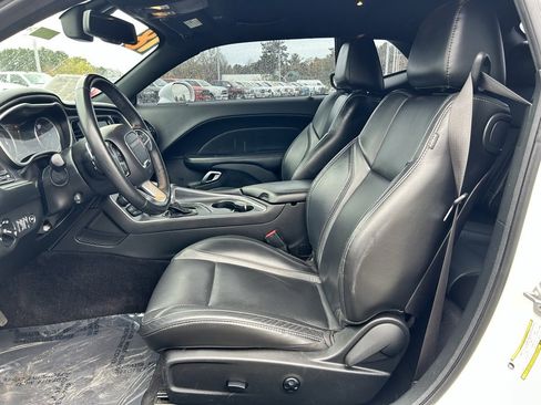 Certified 2018 Dodge Challenger GT image 12