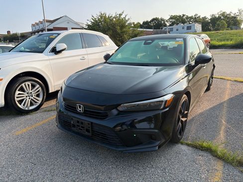 Used 2024 Honda Civic Sport image 9