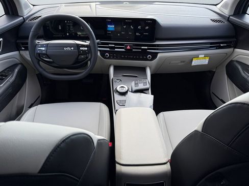 New 2026 Kia Sportage EX image 10