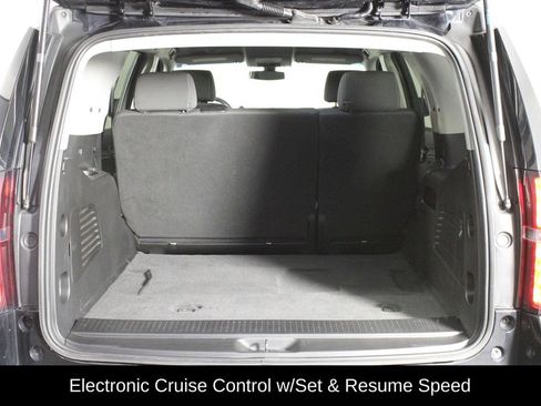 Used 2020 Chevrolet Tahoe 4WD w/ Remote Keyless Entry Package image 17