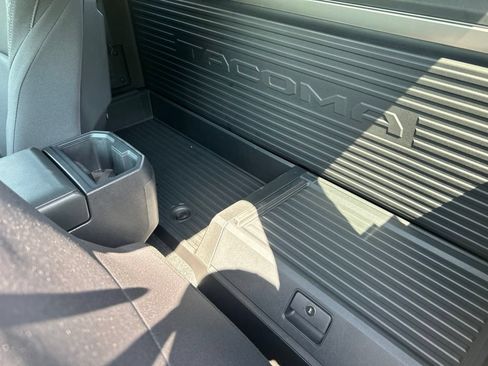 New 2026 Toyota Tacoma SR AWD/4WD image 27