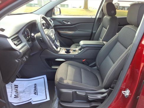 Certified 2023 GMC Acadia SLE image 25