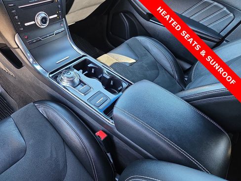 Used 2019 Ford Edge ST w/ Convenience Package image 25