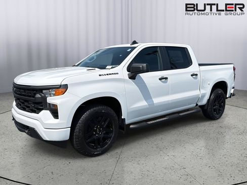 New 2026 Chevrolet Silverado 1500 Custom w/ Turbomax Blackout Package RWD image 2
