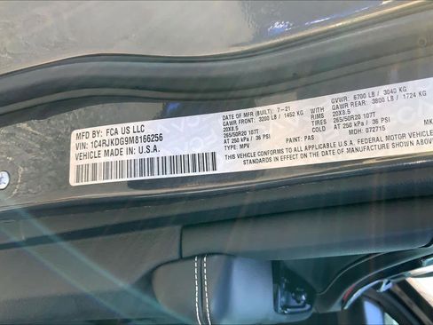 Used 2021 Jeep Grand Cherokee L Overland w/ Luxury Tech Group IV image 31