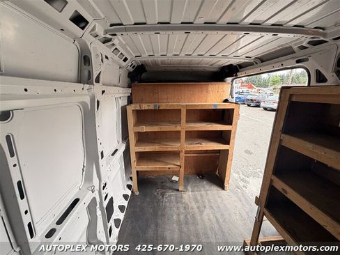 Used 2015 RAM ProMaster 2500 w/ Interior Convenience Group FWD image 18