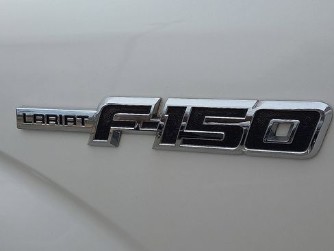 Used 2012 Ford F150 Lariat w/ Lariat Chrome Pkg image 9