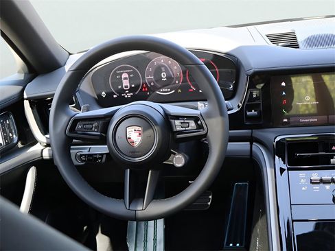 New 2025 Porsche Panamera image 20