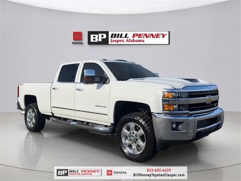 Used 2019 Chevrolet Silverado 2500 LTZ w/ Duramax Plus Package image 7