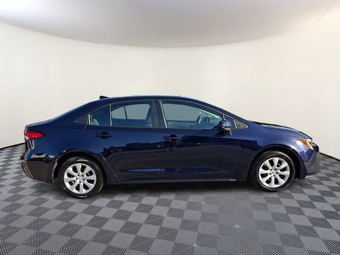 Used 2024 Toyota Corolla LE FWD image 7