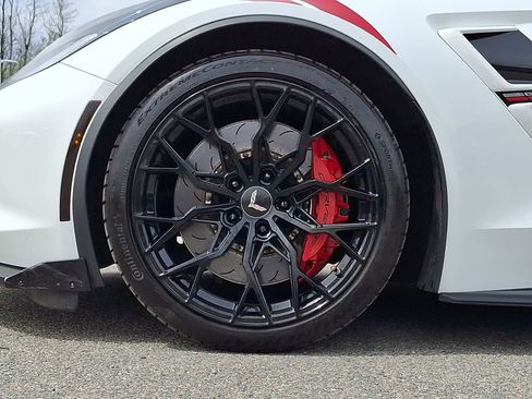 Used 2019 Chevrolet Corvette Grand Sport RWD image 9