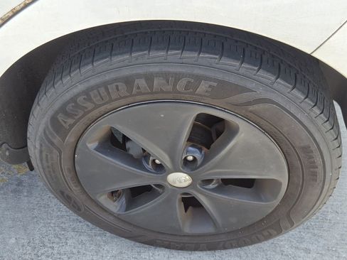 Used 2016 Kia Soul image 5