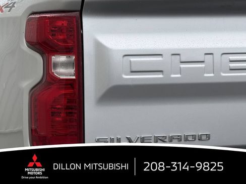 Used 2021 Chevrolet Silverado 1500 W/T w/ WT Convenience Package AWD/4WD image 19