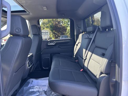 New 2026 Chevrolet Silverado 2500 LTZ w/ LTZ Premium Package image 29