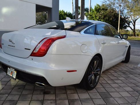 Used 2019 Jaguar XJ Collection image 6