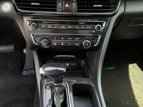 Used 2019 Kia Optima EX w/ EX Premium Package FWD image 15