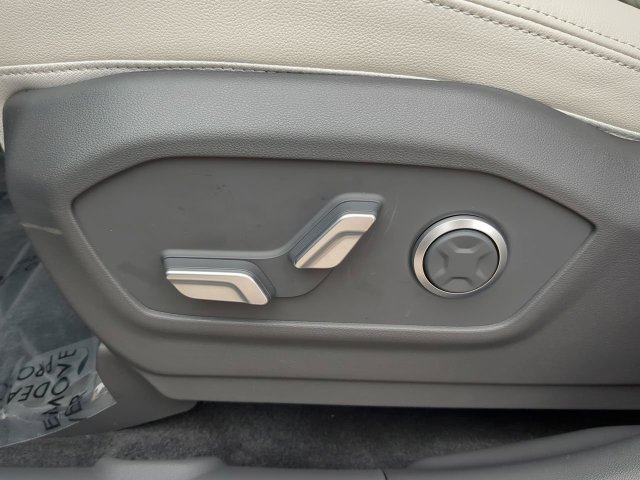 Used 2024 Hyundai Santa Fe Limited FWD image 20