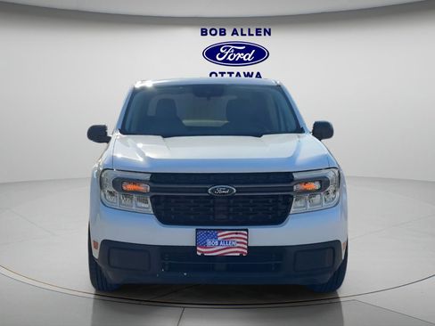 Used 2023 Ford Maverick XLT image 8