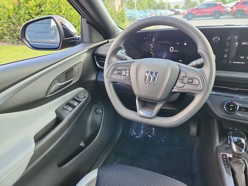 New 2026 Buick Envista Preferred w/ Convenience II Package image 15