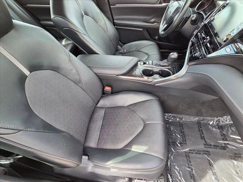 Used 2024 Toyota Camry XSE FWD image 19